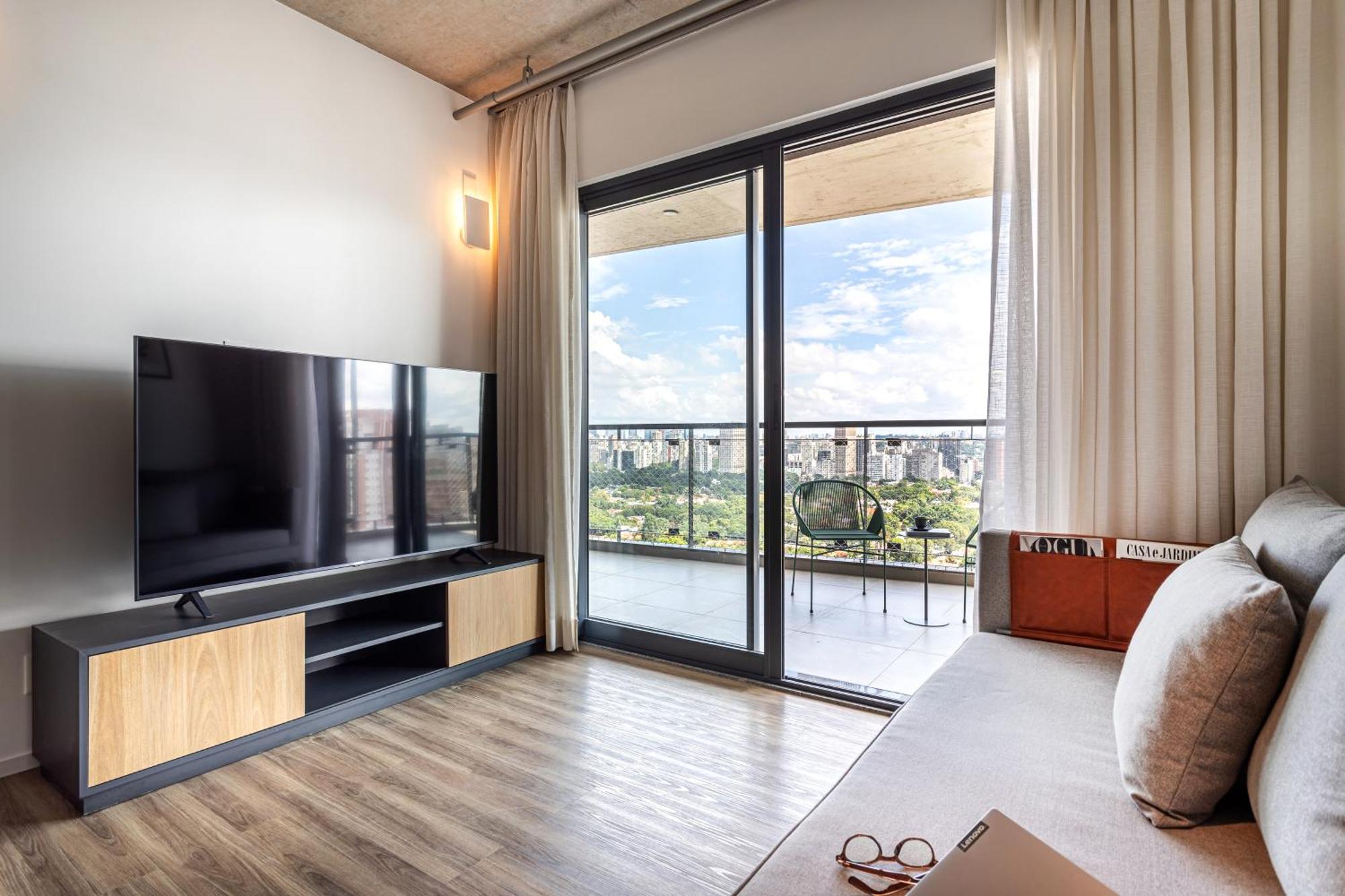 Com Vista Incrivel Ao Lado Da Reboucas E Faria Lima - Ayra Pinheiros * Sao Paulo